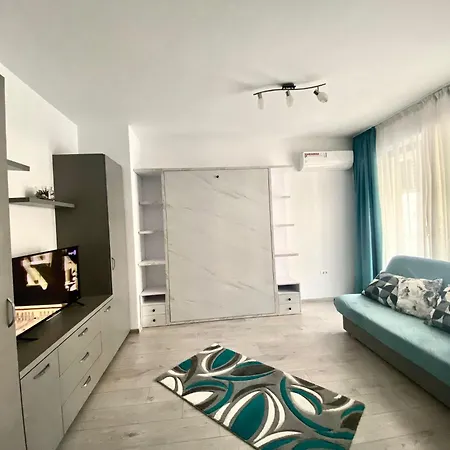 Riva Lake Studio *